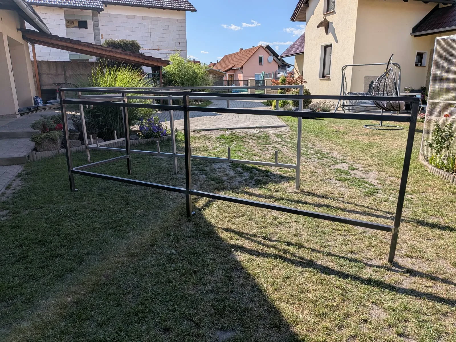 Balkonové zábradlí pro bytový dům — fotografie 7