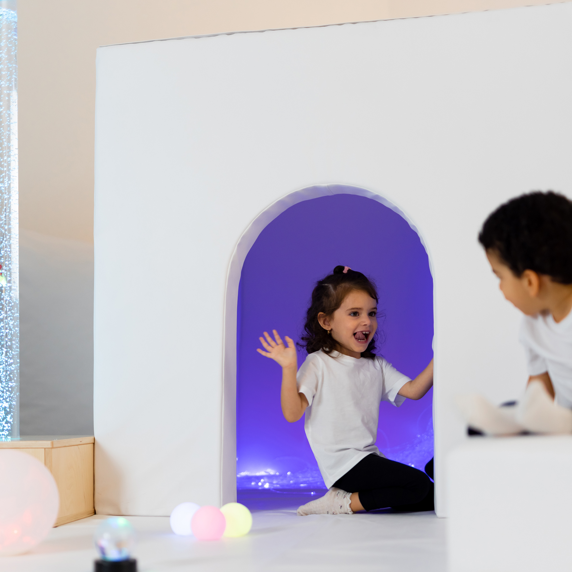 Sinneshaus aus Kunstledermatten