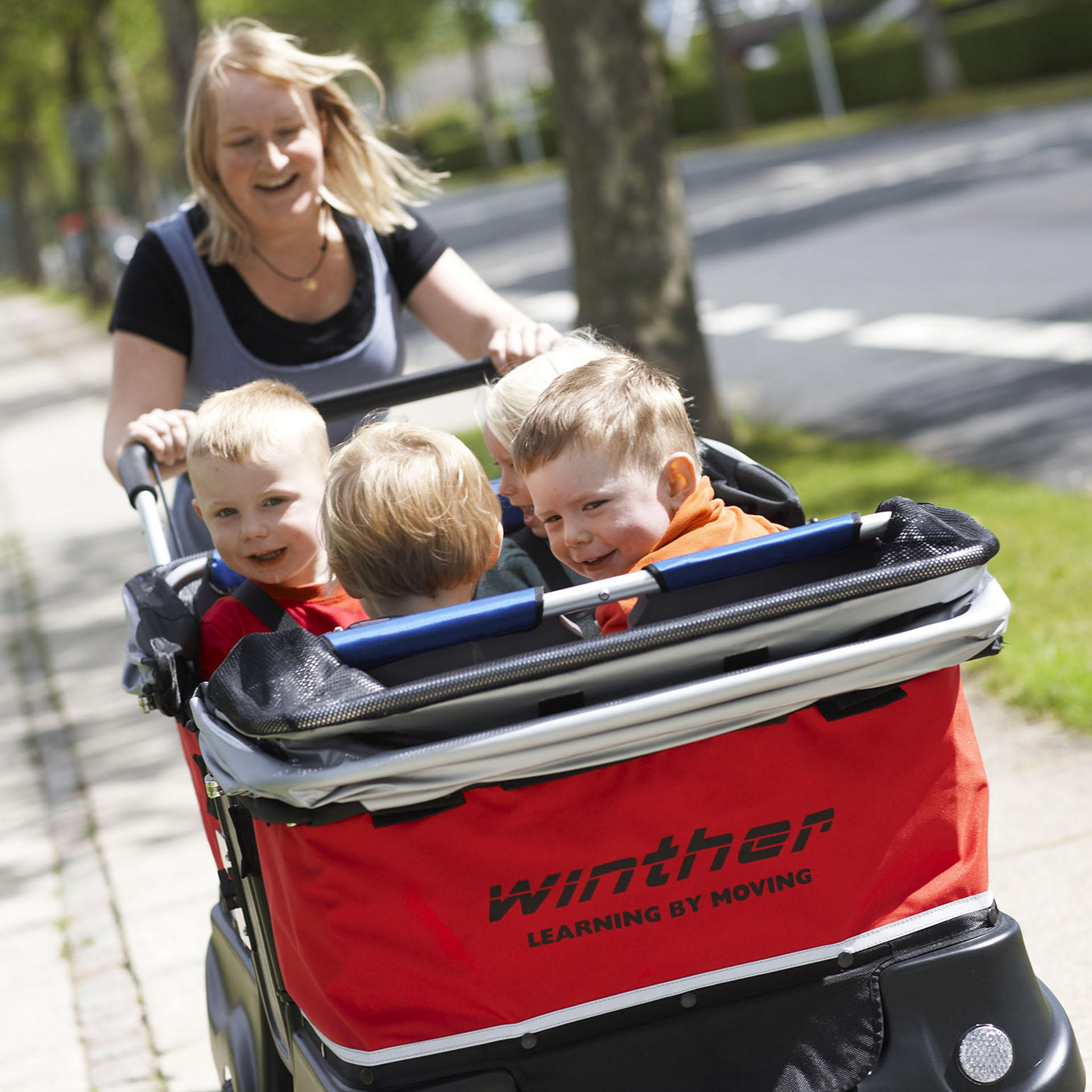 Turtle Kinderbus de Luxe für 4 Kinder Winther 800