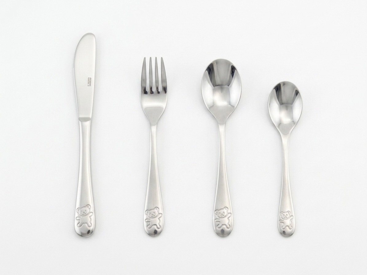 Otroški pribor Medvedek
