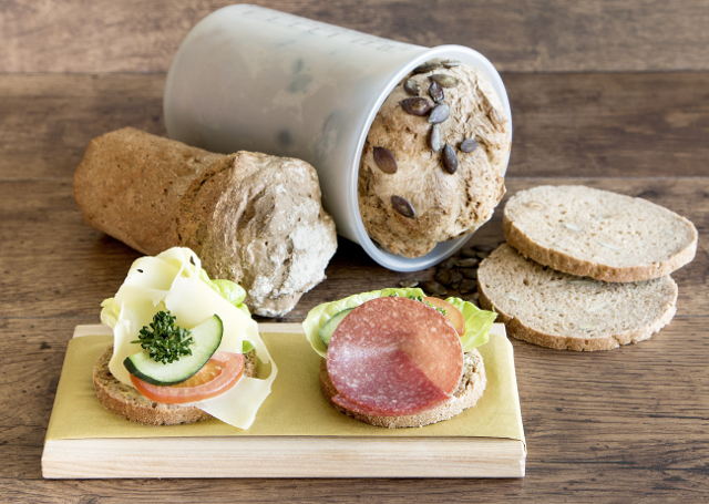 Merilna posoda silikon 1,0l fi-12cn viš.16,5cm