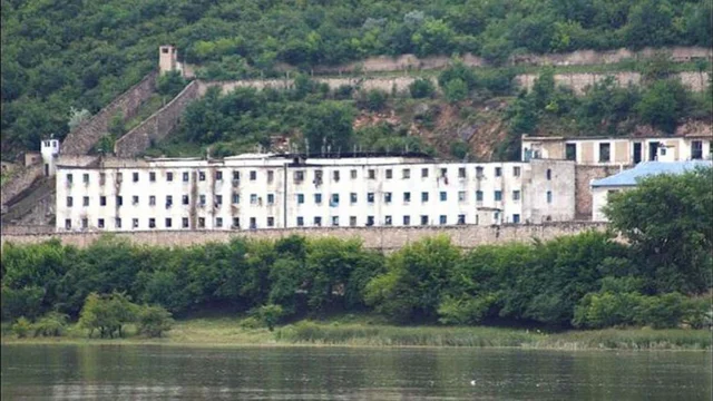 Penitenciarul din Rezina: 14 deținuți pe viață au declarat greva foamei. Persoanele au cerut eliberarea condiționată
