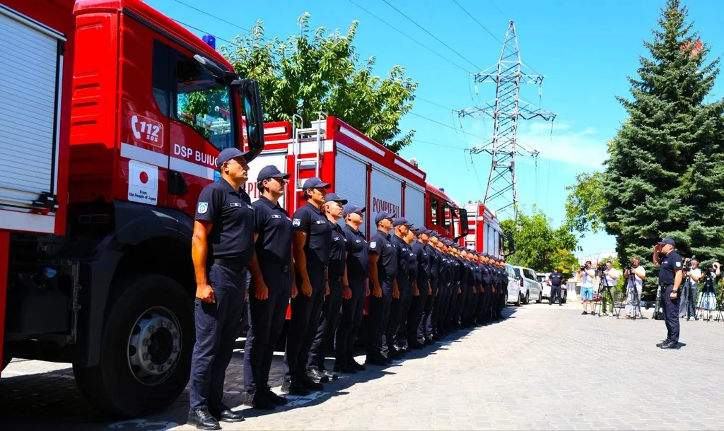 Pompierii moldoveni care au luptat cu flăcările din Grecia au revenit acasă