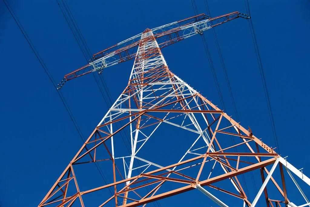Necesarul de energie electrică este 100% acoperit comercial pentru ziua de astăzi, 18 august