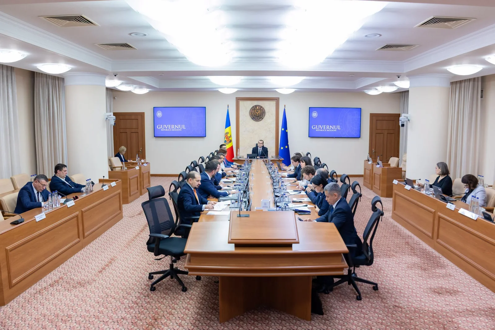 Starea de alertă în sectoarele energetic și hidrologic a fost prelungită cu 30 de zile