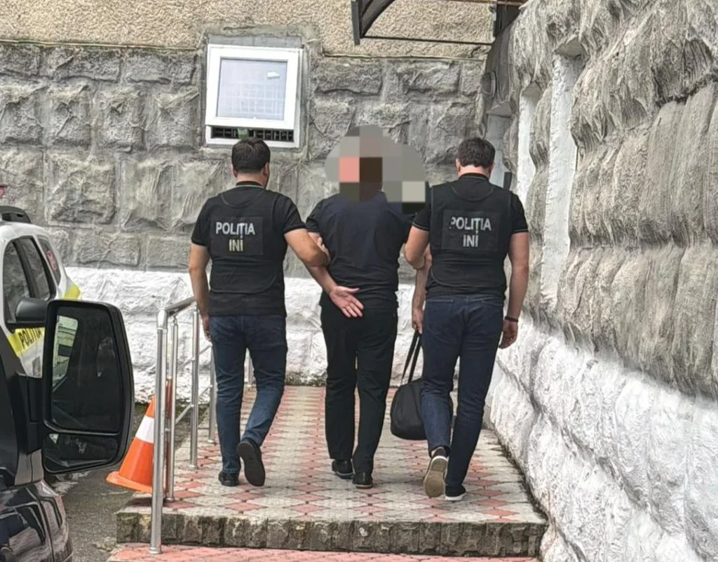 Schemă de spălare de bani de circa 60 de milioane de lei, destructurată de oamenii legii