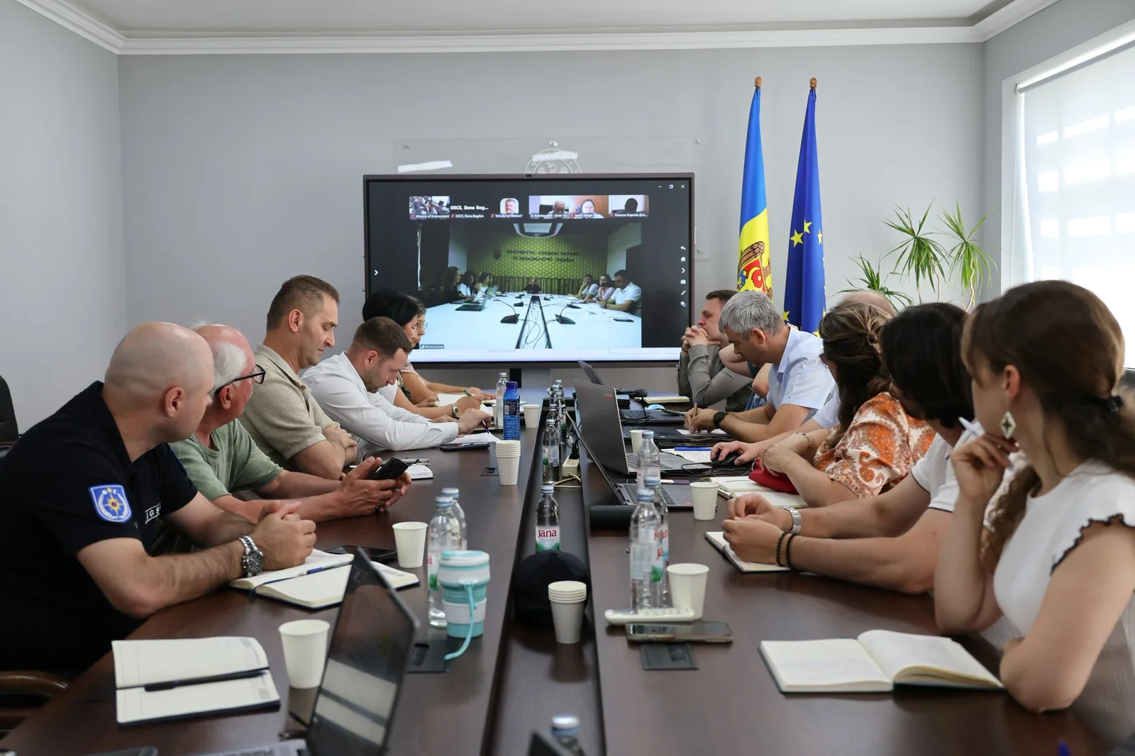 Cantitatea de apă eliberată în Nistru va fi redusă cu 10 m³/s. Măsura, valabilă până la sfârșitul verii