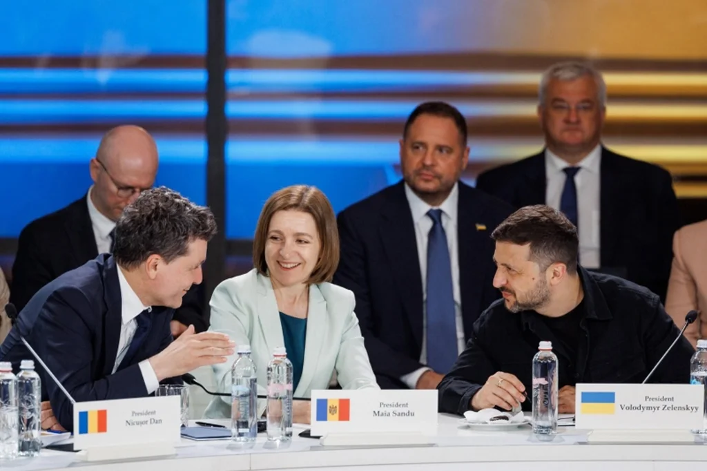 Reuniune trilaterală și adresare în fața cetățenilor. Programul vizitei lui Volodimir Zelenski și Nicușor Dan, la 27 august