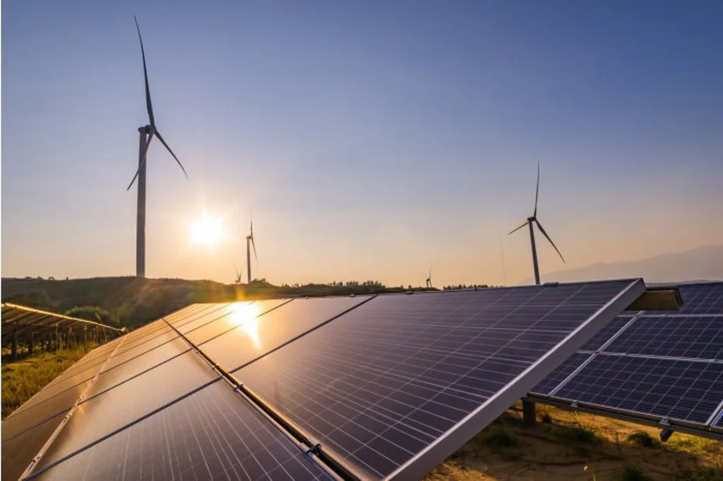 Moldova și-a majorat cu circa 10% capacitățile de energie verde, în prima jumătate a anului. Numărul prosumatorilor se apropie de 10 mii