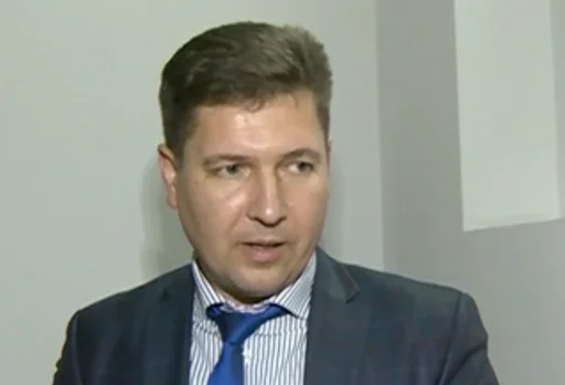 17 terenuri, trei mașini și neconcordanțe în declarațiile de avere: Un procuror din Chișinău, verificat de ANI