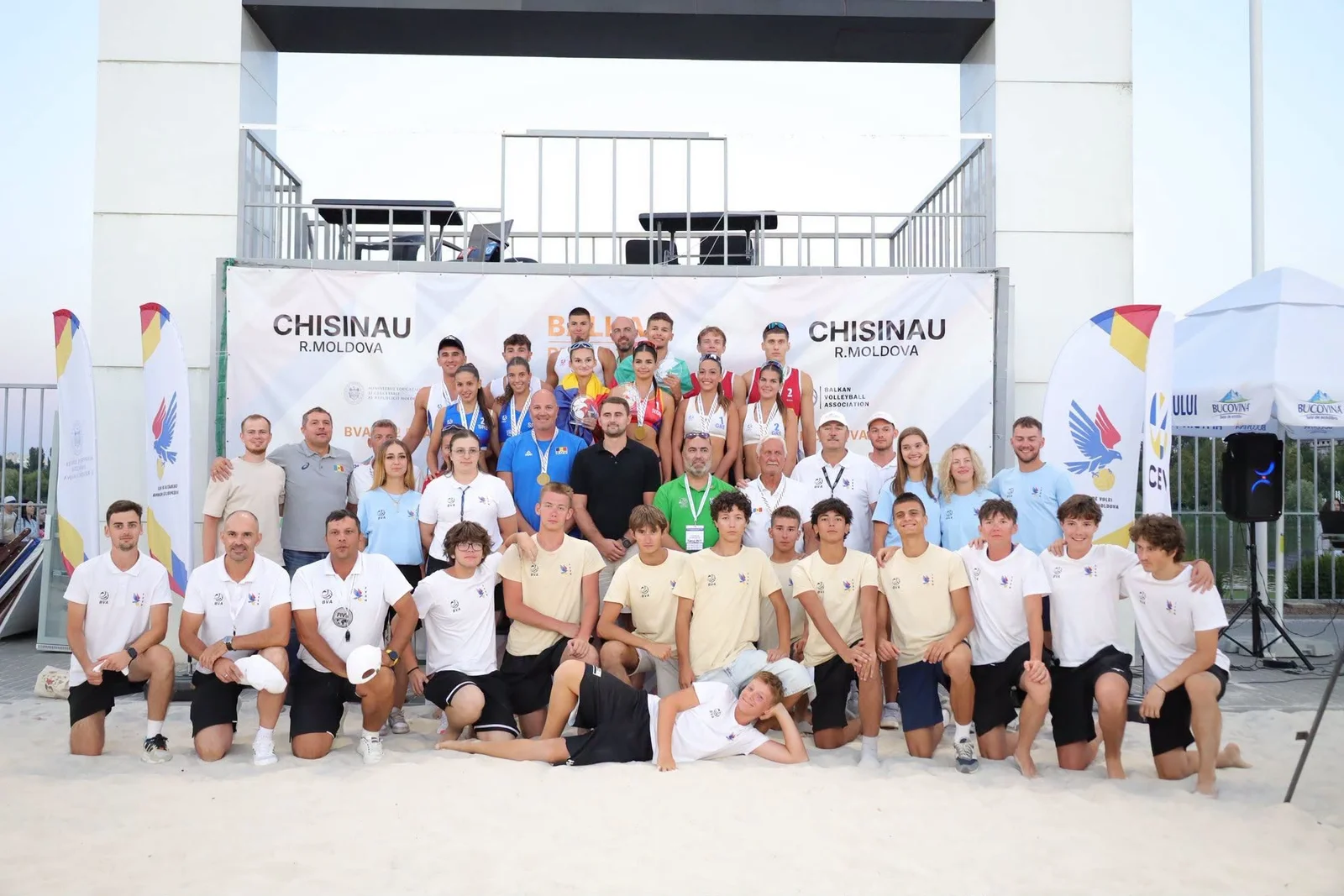 Sportivii moldoveni au cucerit argintul la Campionatul Balcanic U-22 la volei pe plajă