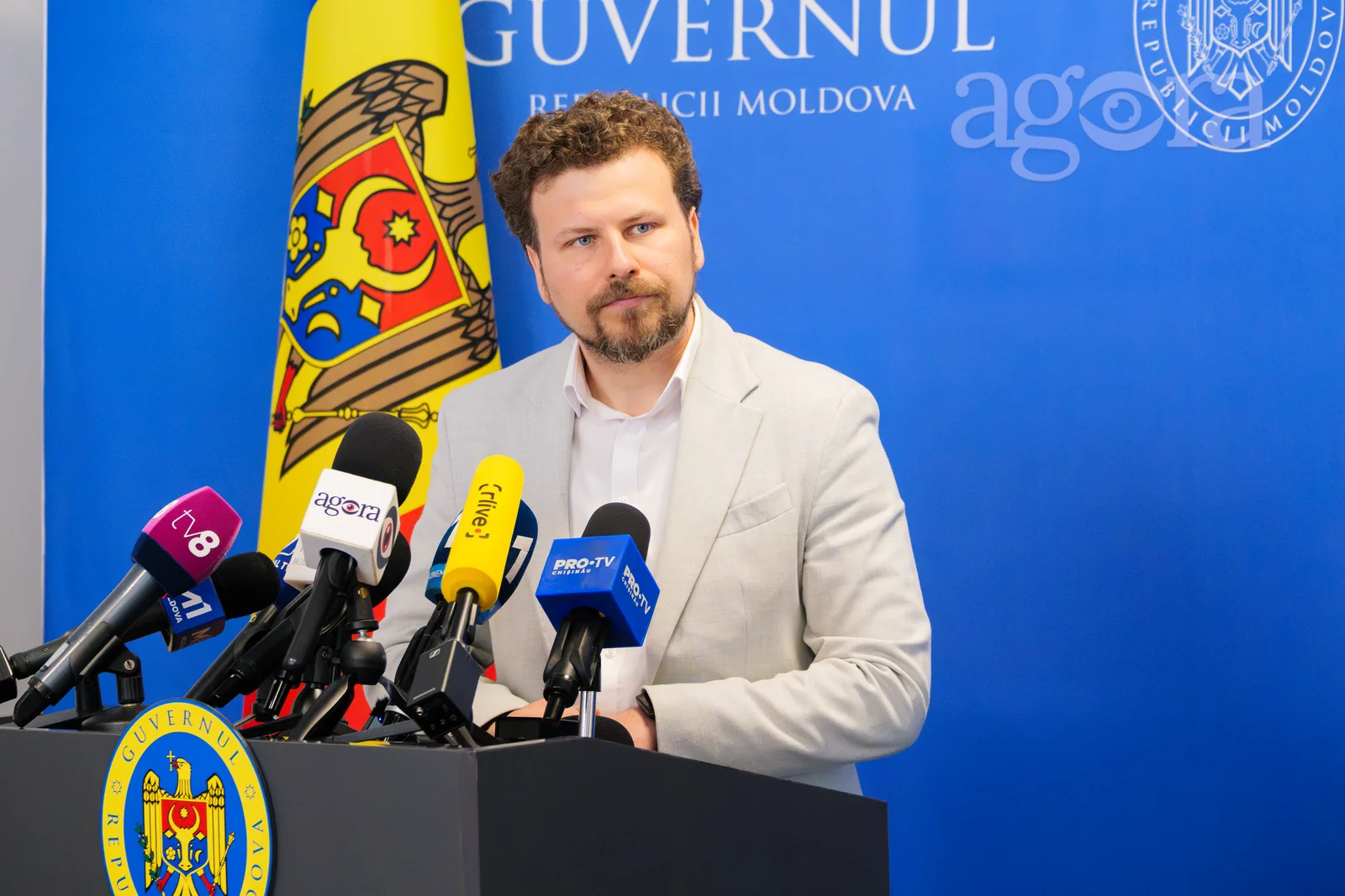 Examene de clasa a IX-a după modelul PISA și 30 de minute de lectură pe zi: Inițiative care ar urma să fie lansate de MEC, în urma rezultatelor PISA