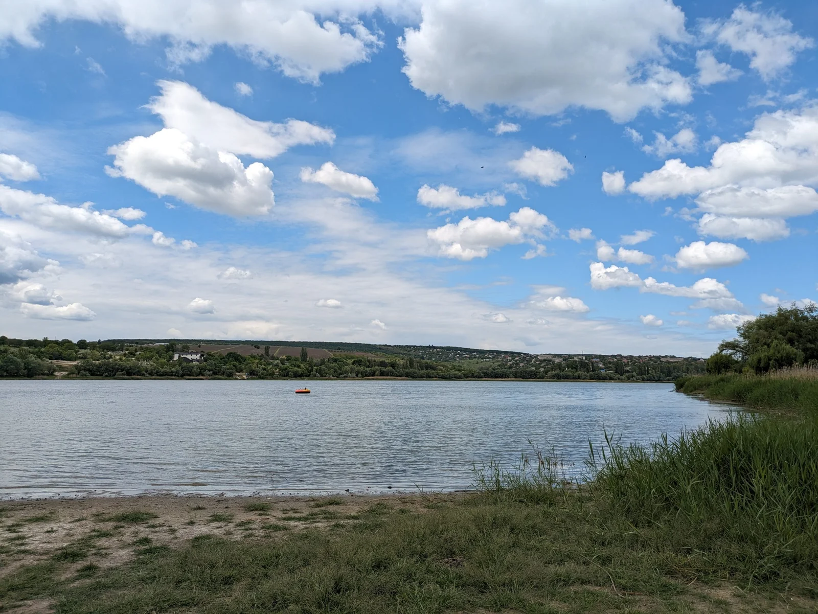 Cadavrele femeilor depistate în lacul din Dănceni rămân neidentificate. Cernăuțeanu: „Am făcut o solicitare în spațiul european”