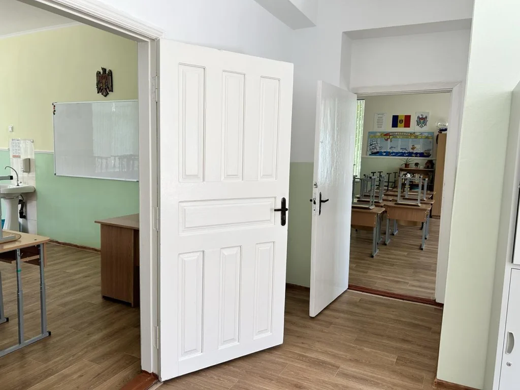 Școlile cu predare în limba română din stânga Nistrului, fără sedii proprii. Chiveri: Cinci instituții achită circa 1.000 de lei lunar pentru chirie