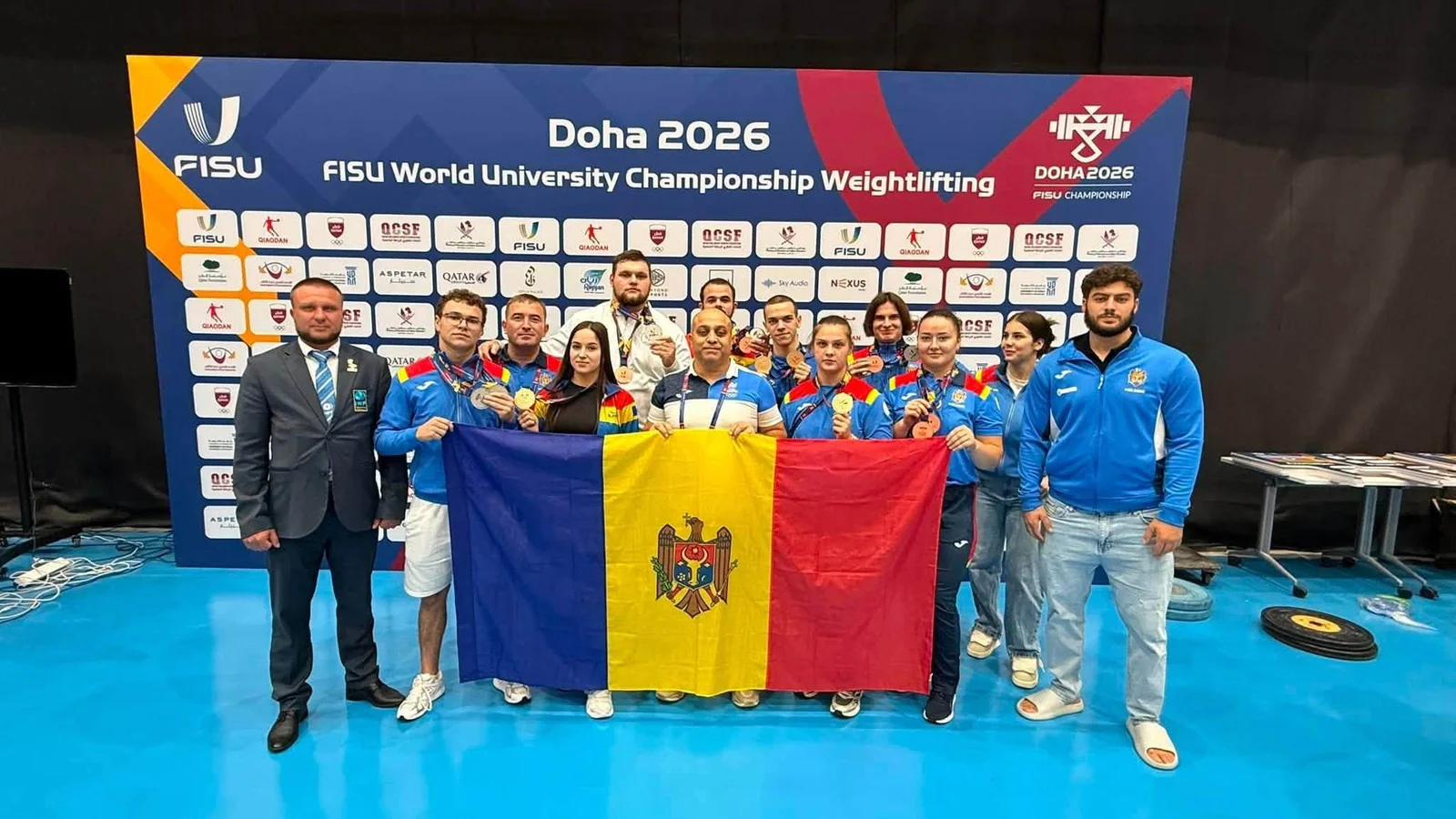 Succes istoric pentru halterele moldovenești: 26 de medalii, recorduri mondiale și locul doi în clasamentul general la Mondialele Universitare din Qatar