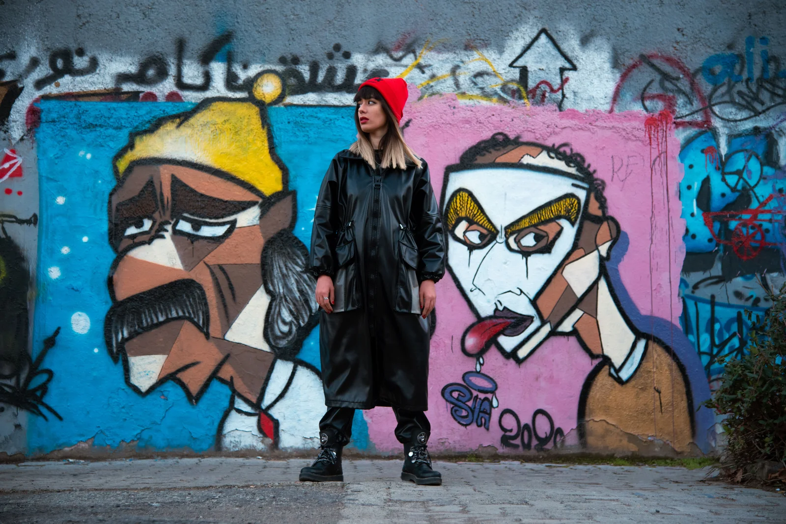 Iranul reia presiunile pentru respectarea hijabului, în timp ce tot mai multe femei sfidează regulile