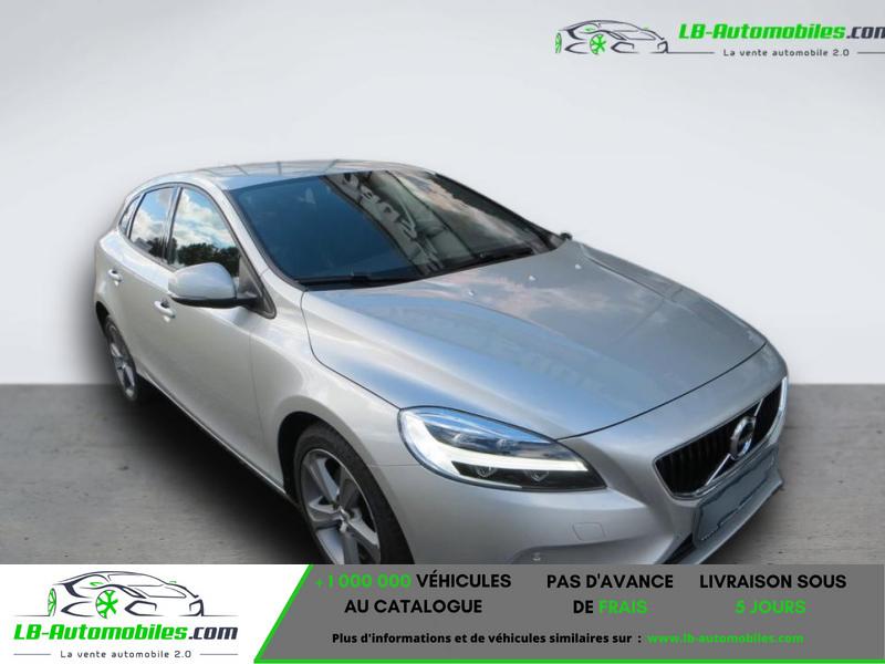 Volvo V40  T2 122 ch BVM - Photo 1 / 10