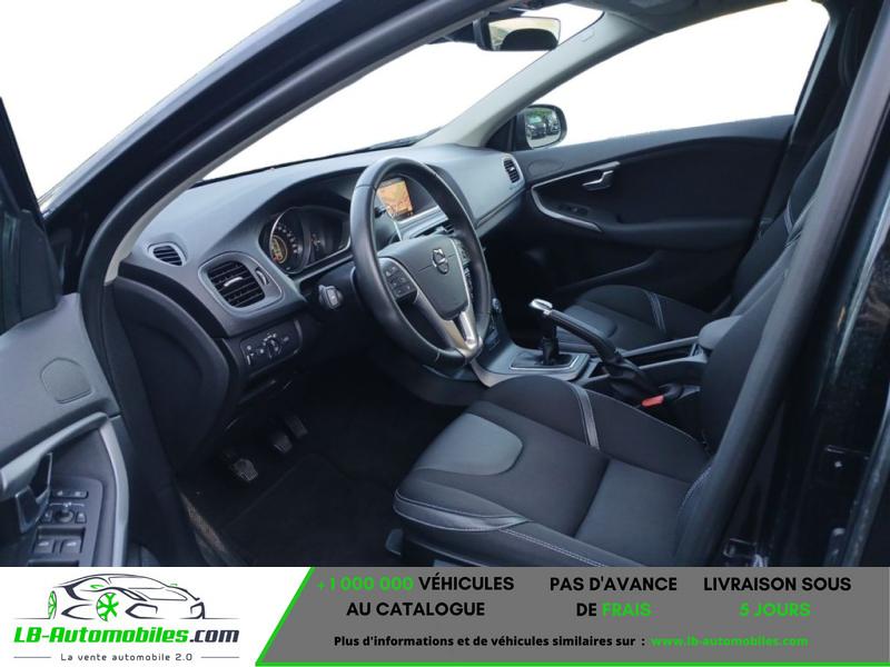 Volvo V40  D2 120 ch BVM - Photo 7 / 10
