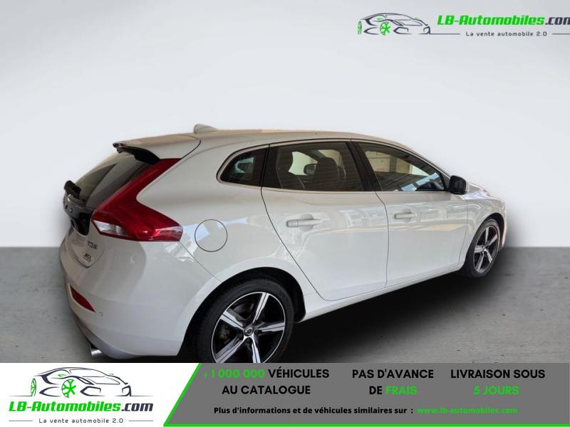 Volvo V40  T2 122 ch BVM - Photo 3 / 6