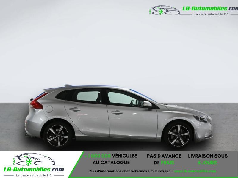 Volvo V40  T2 122 BVA - Photo 6 / 9