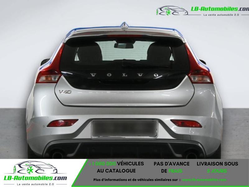 Volvo V40  T2 122 BVA - Photo 7 / 9