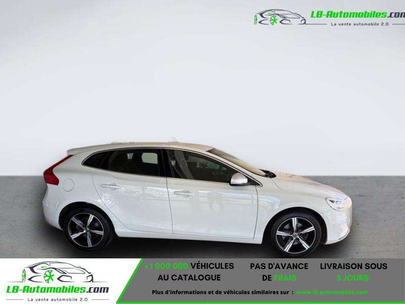 Volvo V40  T2 122 ch BVM - Photo 4 / 6