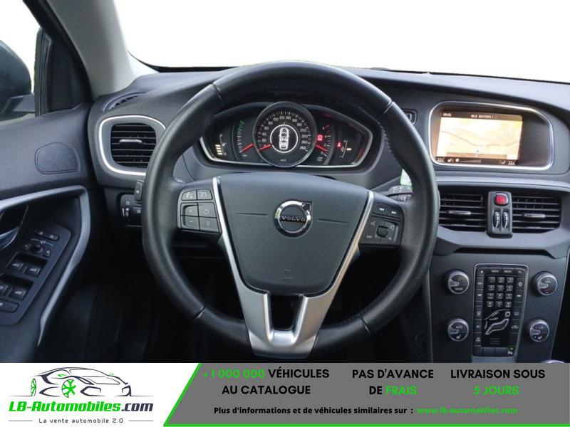Volvo V40  D2 120 ch BVM - Photo 9 / 10