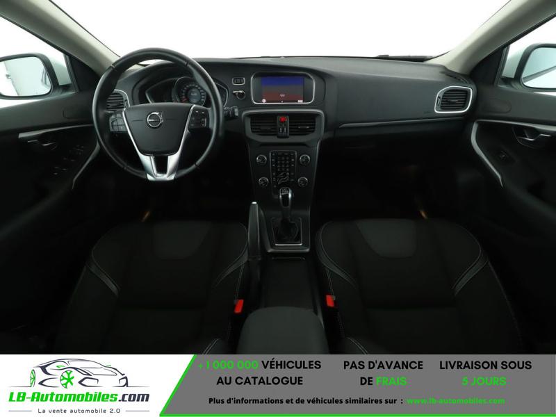 Volvo V40  T2 122 ch BVM - Photo 3 / 10