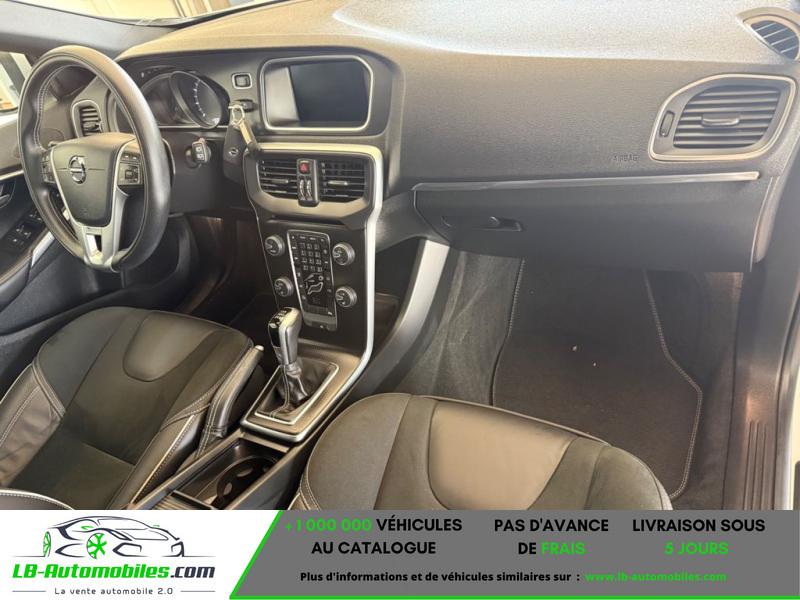 Volvo V40  T2 122 ch BVM - Photo 5 / 6