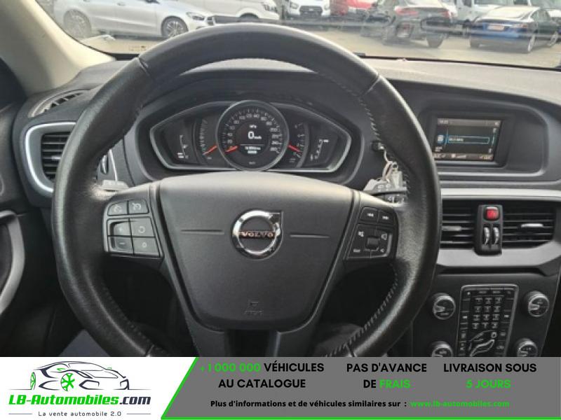 Volvo V40  D2 120 ch BVA - Photo 10 / 10