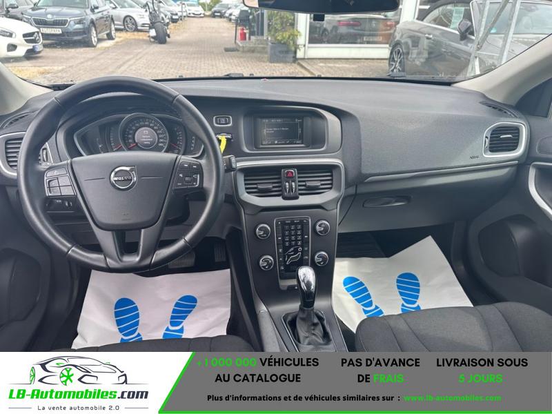 Volvo V40  T2 122 ch BVA - Photo 3 / 9