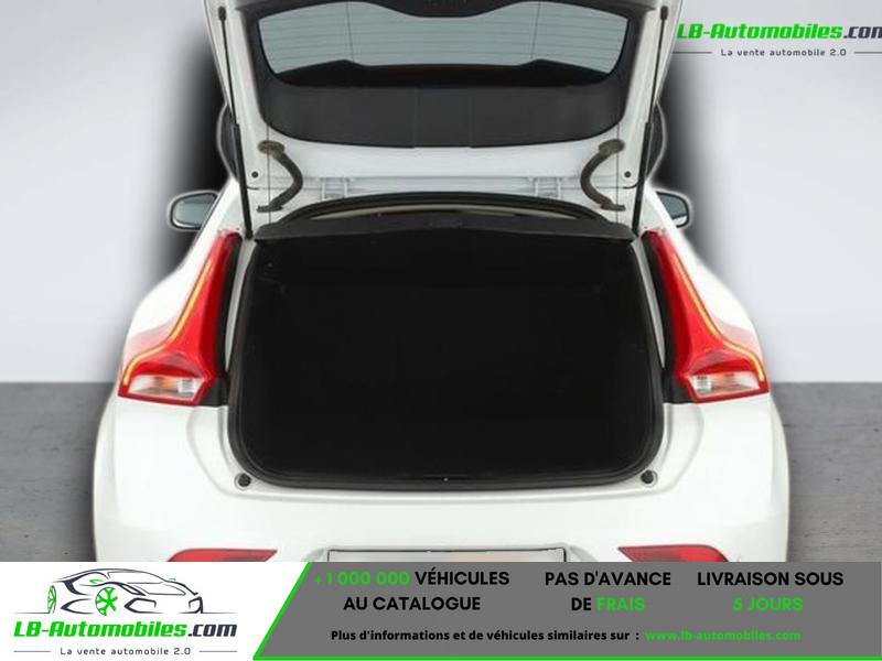 Volvo V40  T2 122 ch BVM - Photo 7 / 10