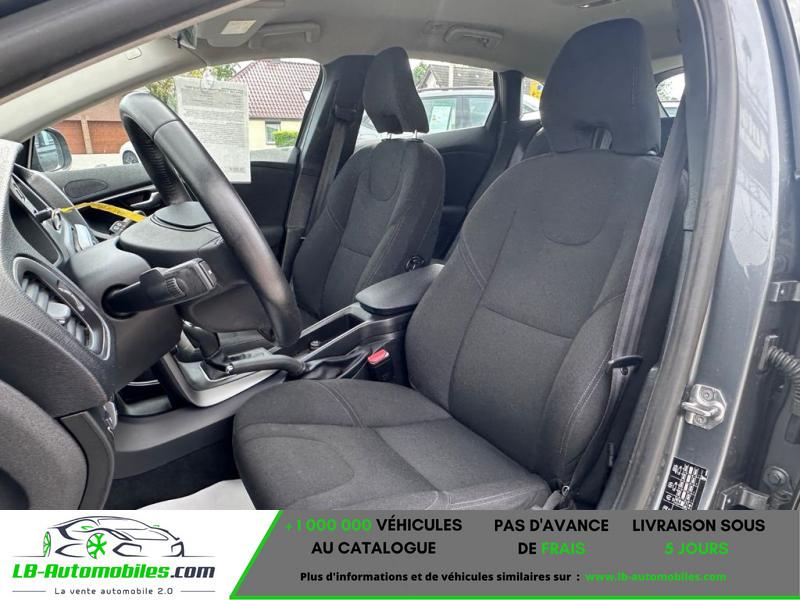 Volvo V40  T2 122 ch BVA - Photo 7 / 9