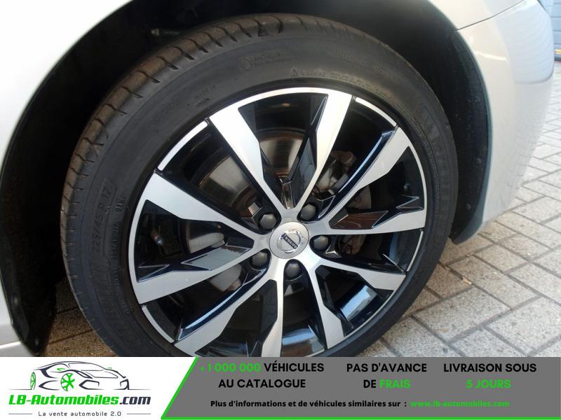 Volvo V40  T2 122 ch BVM - Photo 8 / 10