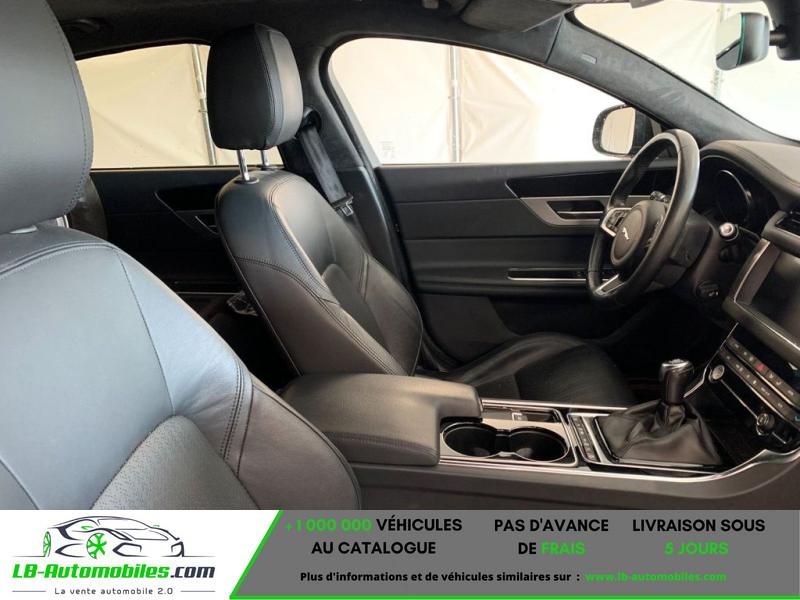 Jaguar XF 163 ch E-Performance BVM - Photo 4 / 4