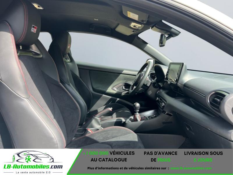 Toyota Yaris GR 1.6L 261ch - Photo 8 / 11