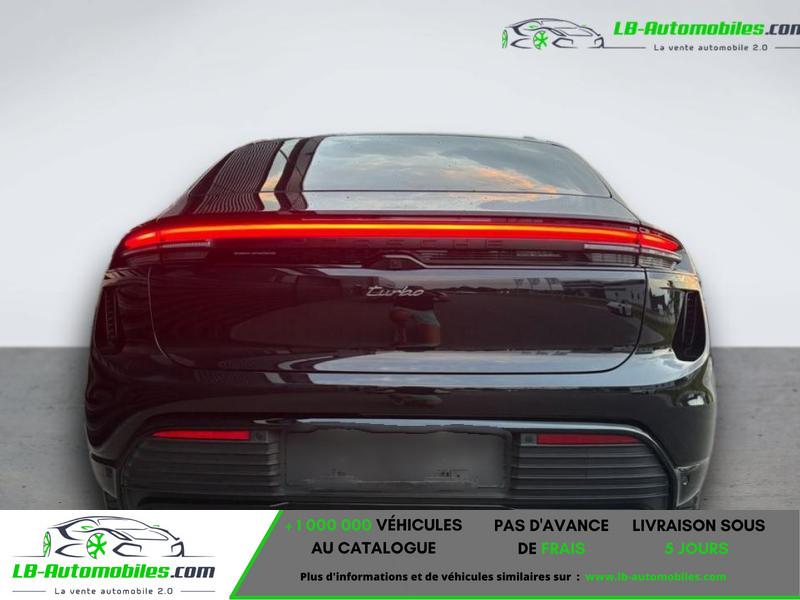 Porsche Macan Electrique Turbo 639 ch - Photo 1 / 3