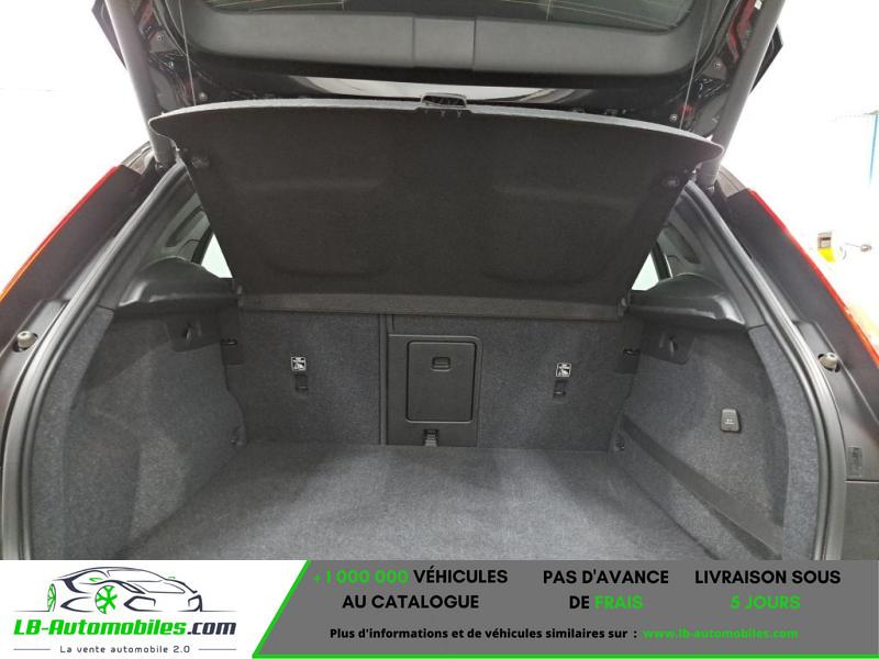 Volvo XC40 T4 190 ch BVA - Photo 8 / 8