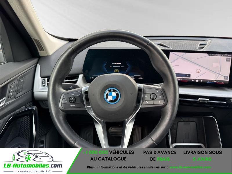 BMW i iX 1 xDrive20 204ch BVA - Photo 9 / 10
