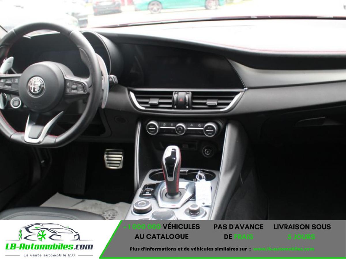 Alfa Romeo Giulia 2.0 T 280 ch BVA Q4 - Photo 3 / 6