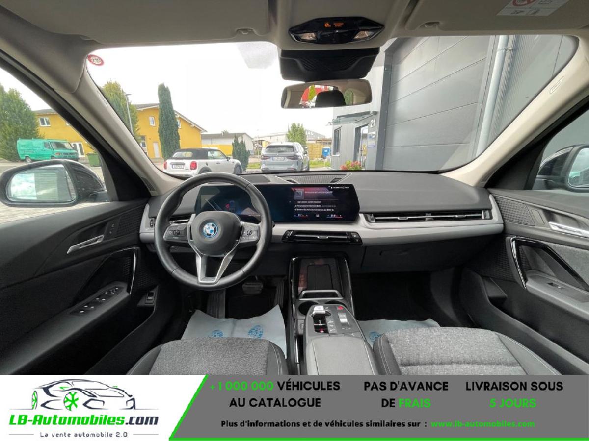 BMW i iX 1 xDrive30 313ch BVA - Photo 2 / 9