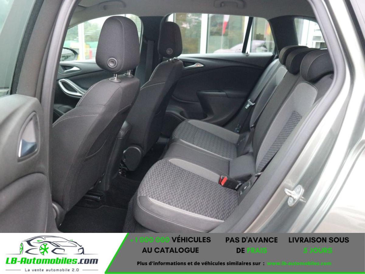 Opel Astra Sports Tourer 1.2 Turbo 130 ch BVM - Photo 8 / 10