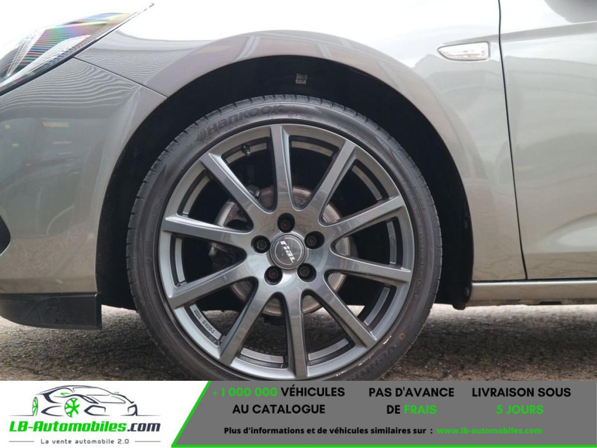 Opel Astra Sports Tourer 1.2 Turbo 130 ch BVM - Photo 9 / 10