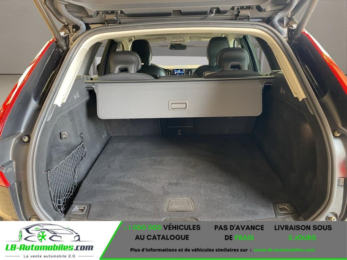 Volvo XC60 T6 AWD 253 ch + 145 ch BVA - Photo 11 / 11