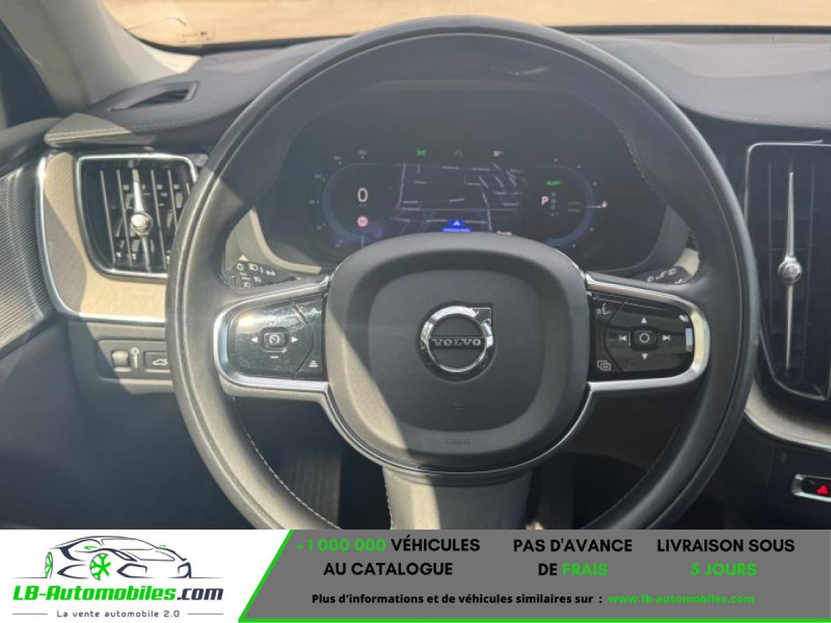 Volvo XC60 T8 AWD 310 ch + 145 ch BVA - Photo 8 / 10
