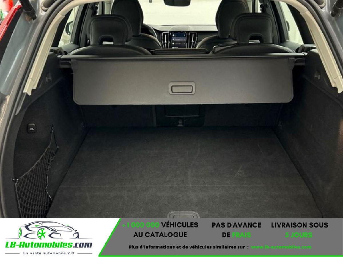 Volvo XC60 T8 AWD 310 ch + 145 ch BVA - Photo 8 / 8
