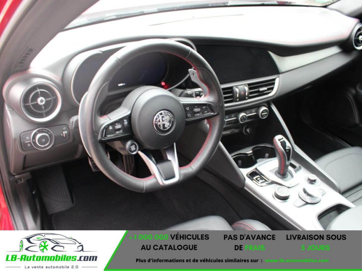 Alfa Romeo Giulia 2.0 T 280 ch BVA Q4 - Photo 3 / 6