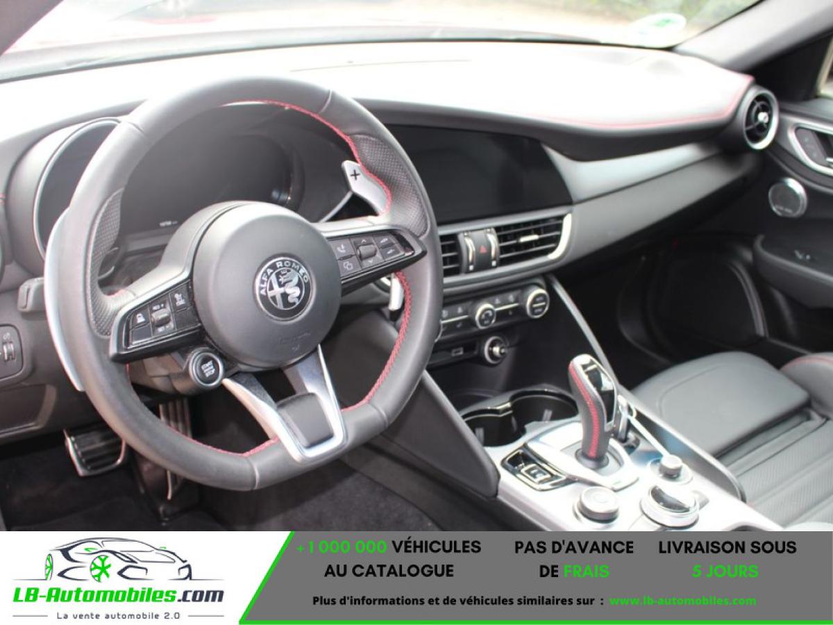 Alfa Romeo Giulia 2.0 T 280 ch BVA Q4 - Photo 3 / 8
