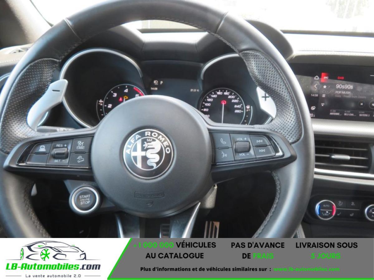 Alfa Romeo Stelvio 2.2 210 ch Q4 BVA - Photo 8 / 10