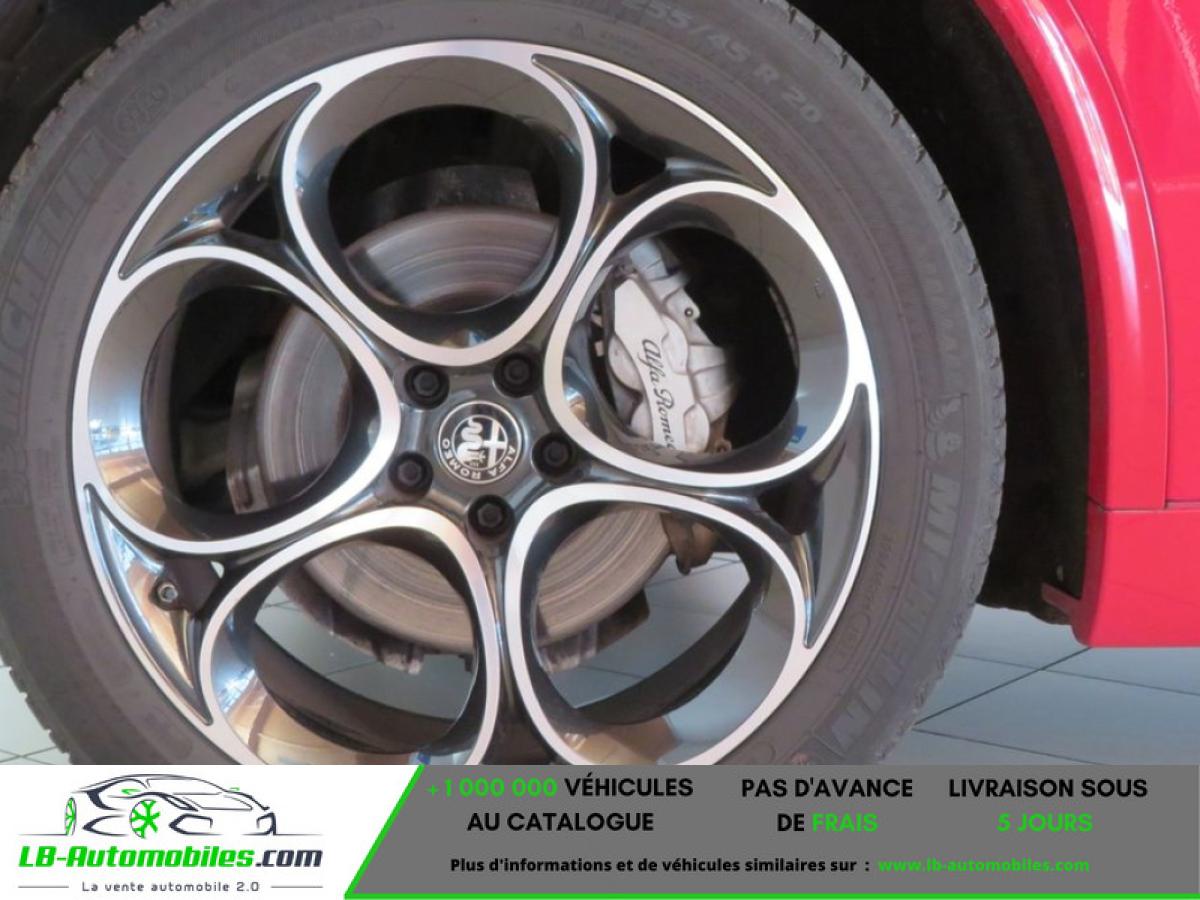 Alfa Romeo Stelvio 2.2 210 ch Q4 BVA - Photo 9 / 10